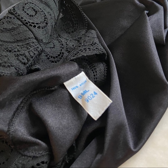Glydons, Vintage Black Lace Racerback Nightgown - Picture 12 of 15